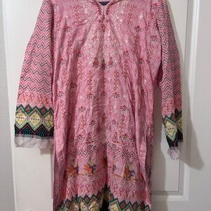 Pink Lawn kameez